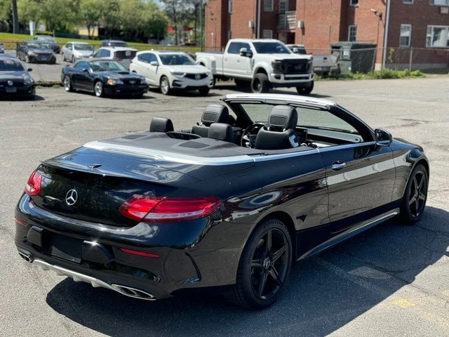 2017 Mercedes-Benz C-Class view 5