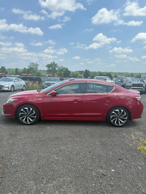 2018 Acura ILX view 4