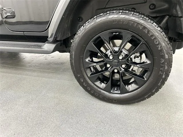 2020 Jeep Wrangler Unlimited view 5