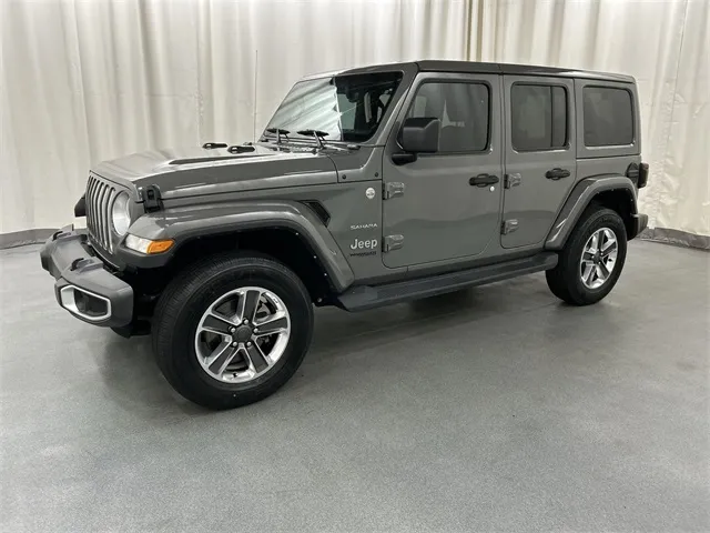 2022 Jeep Wrangler view 2