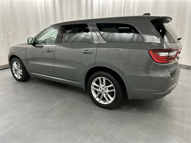 2022 Dodge Durango view 3