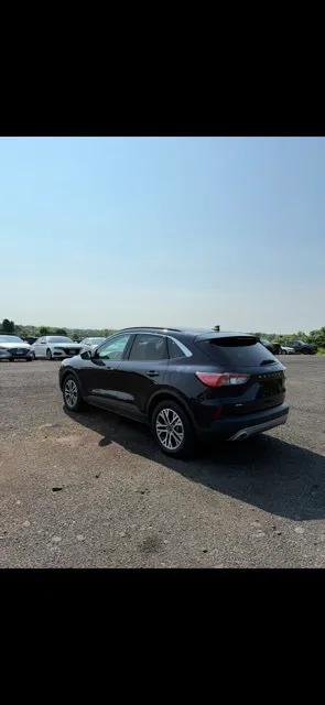 2021 Ford Escape view 5