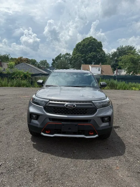 2022 Ford Explorer 2