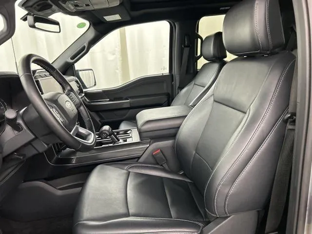 2023 Ford F-150 view 5