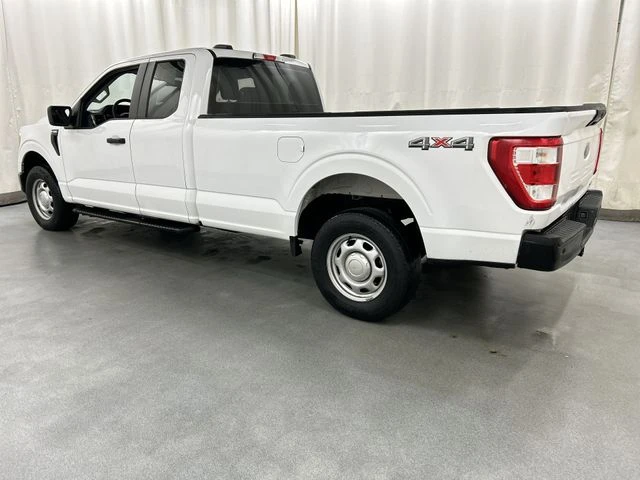 2022 Ford F-150 view 3