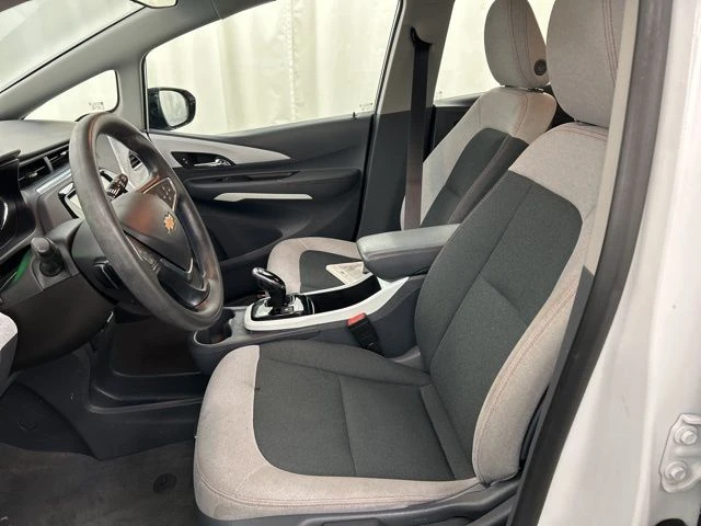 2021 Chevrolet Bolt EV view 5