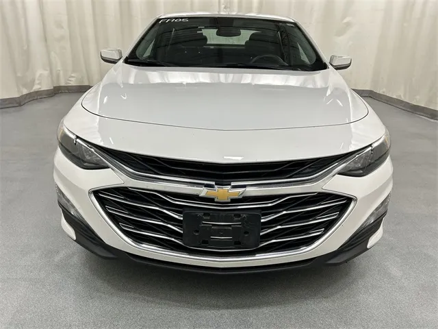 2023 Chevrolet Malibu - Image 6