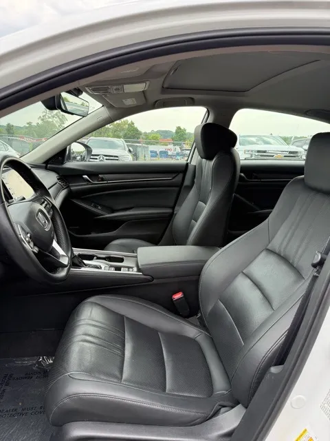 2022 Honda Accord EX-L photo 10