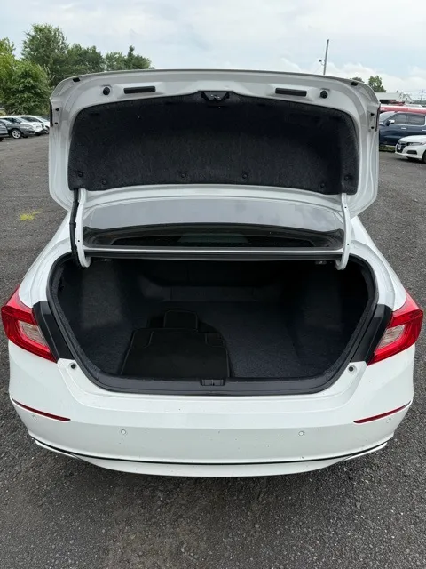 2022 Honda Accord EX-L photo 18