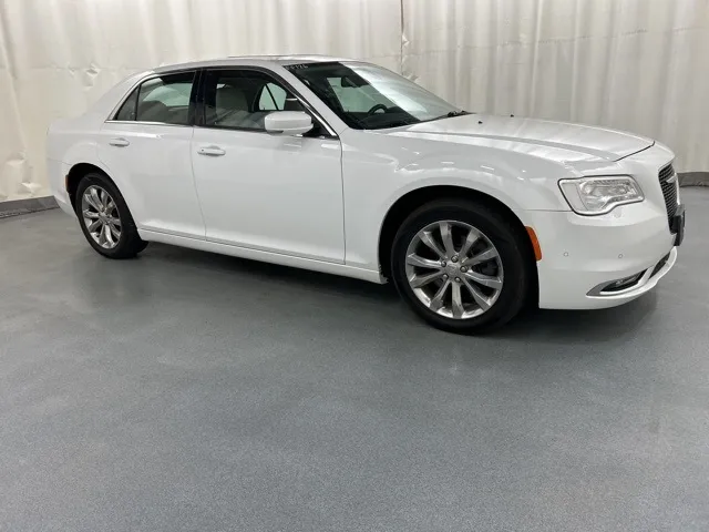 2018 Chrysler 300