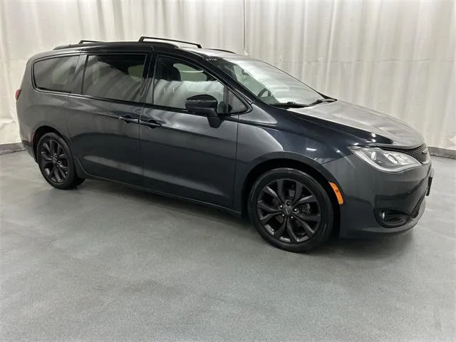 2019 Chrysler Pacifica