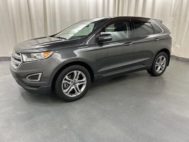 2018 Ford Edge view 2