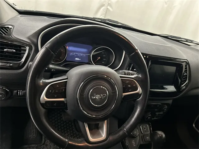 2019 Jeep Compass Altitude photo 3