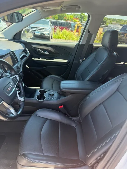 2022 Gmc Terrain SLT photo 9