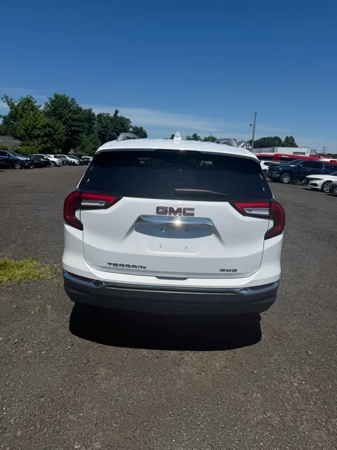 2022 Gmc Terrain SLT photo 5