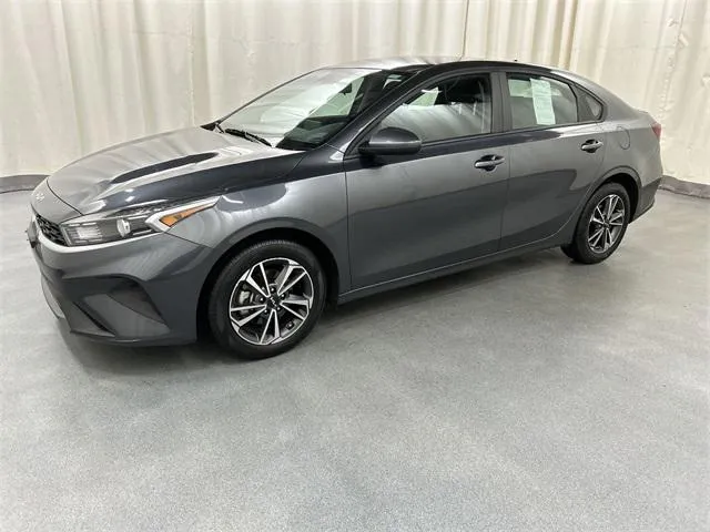 2024 Kia Forte view 2