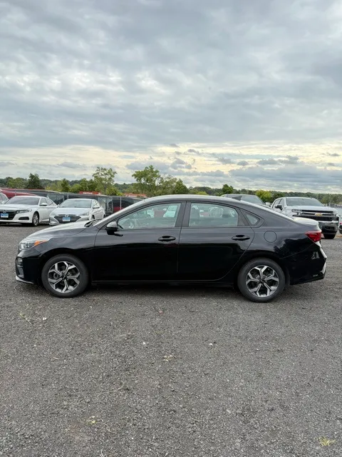 2020 Kia Forte view 4