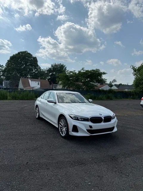 2024 BMW 3 Series 1