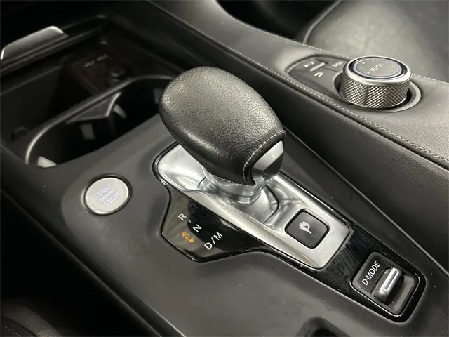 2022 Infiniti QX50 Luxe photo 9