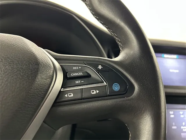 2022 Infiniti QX50 Luxe photo 11