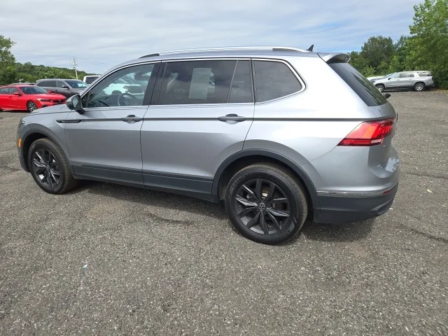 2024 Volkswagen Tiguan SE Wolfsburg Edition photo 2