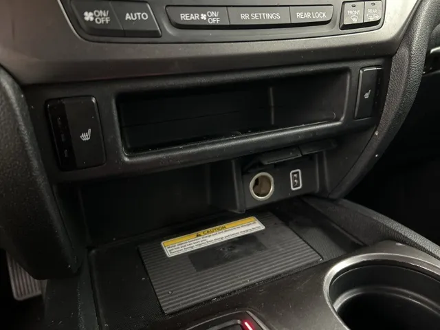 2022 Honda Pilot Special Edition photo 11