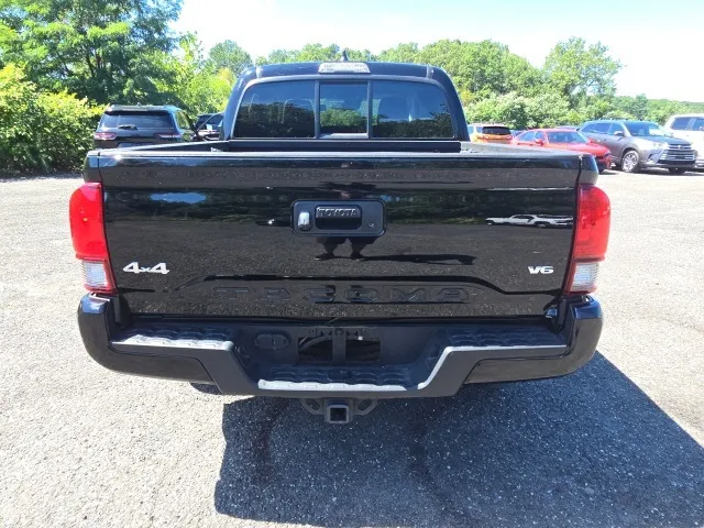 2021 Toyota Tacoma SR photo 16