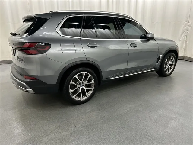 2024 Bmw X5 xDrive40i photo 3
