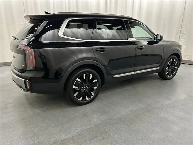 2023 Kia Telluride SX X-Line Prestige X-Pro photo 3