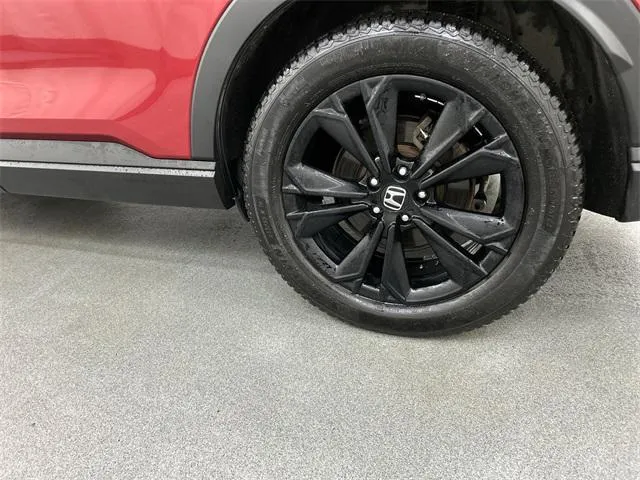 2023 Honda CR-V Hybrid view 5