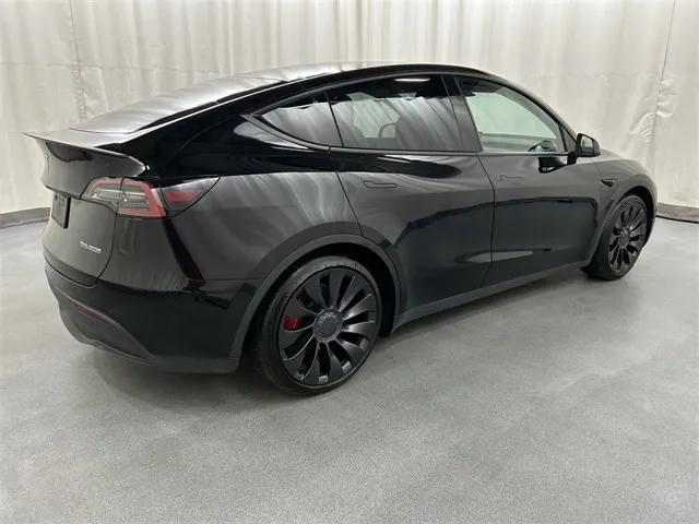 2022 Tesla Model Y Performance photo 4