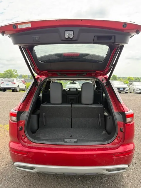 2024 Mitsubishi Outlander SE photo 19
