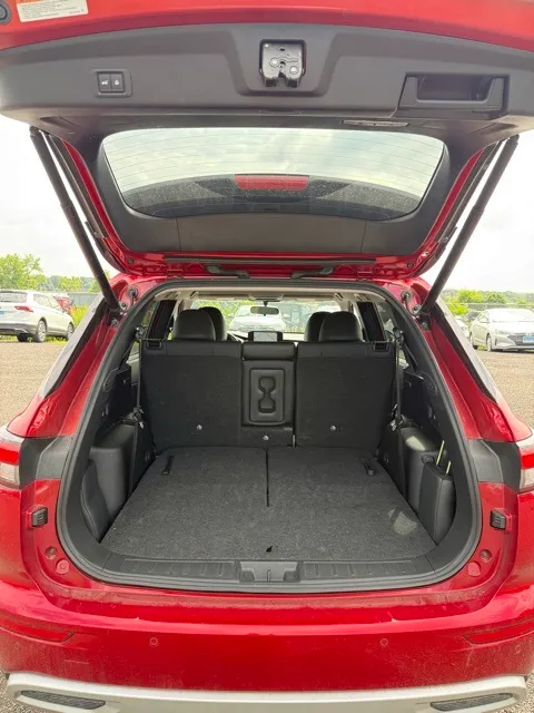 2024 Mitsubishi Outlander SE photo 20