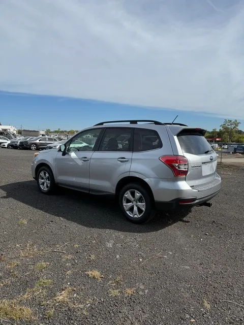 2014 Subaru Forester - Image 5