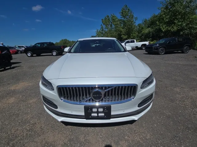 2022 Volvo S90 Inscription photo 18