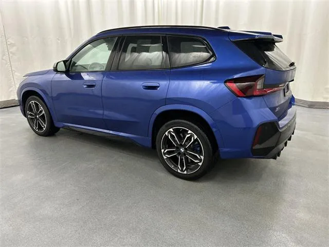 2025 BMW X1 view 3