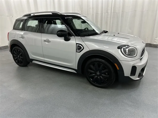 2023 MINI Cooper S Countryman - Image 1