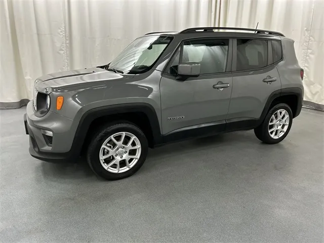 2021 Jeep Renegade Latitude photo 2