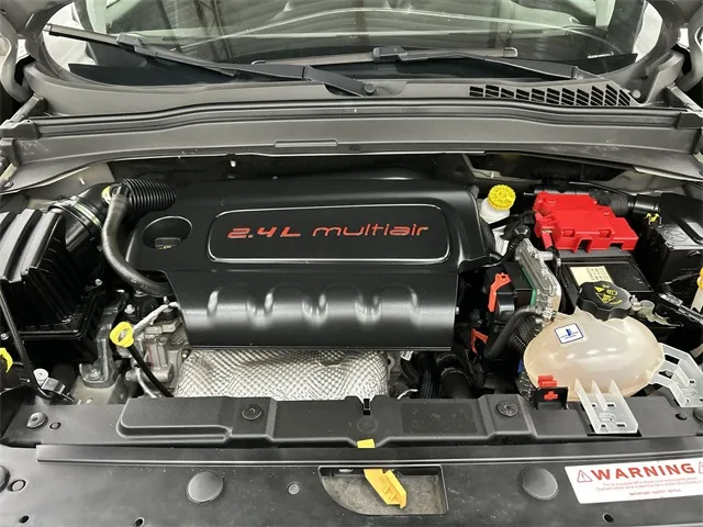 2021 Jeep Renegade Latitude photo 6