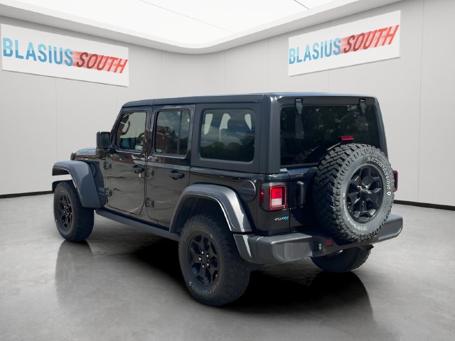 2023 Jeep Wrangler view 5