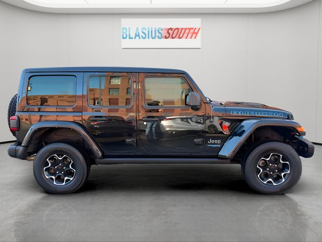 2021 Jeep Wrangler view 2