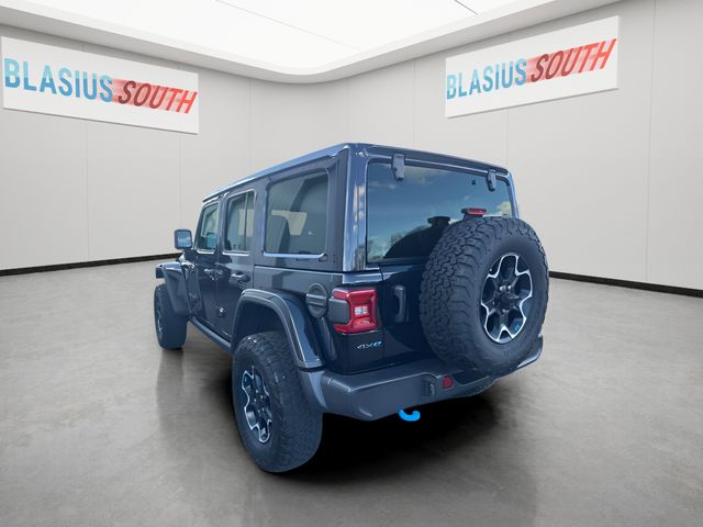 2022 Jeep Wrangler view 5