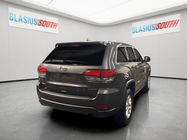 2020 Jeep Grand Cherokee view 3