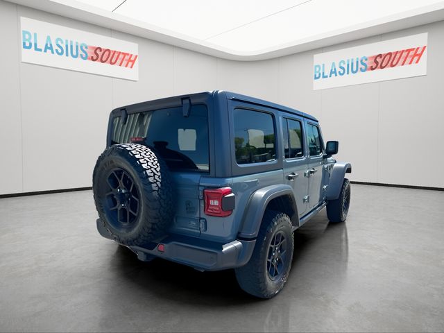 2024 Jeep Wrangler view 3