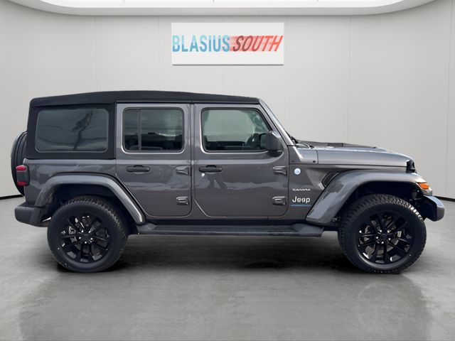 2024 Jeep Wrangler view 2