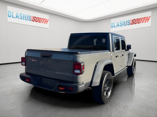 2023 Jeep Gladiator view 3