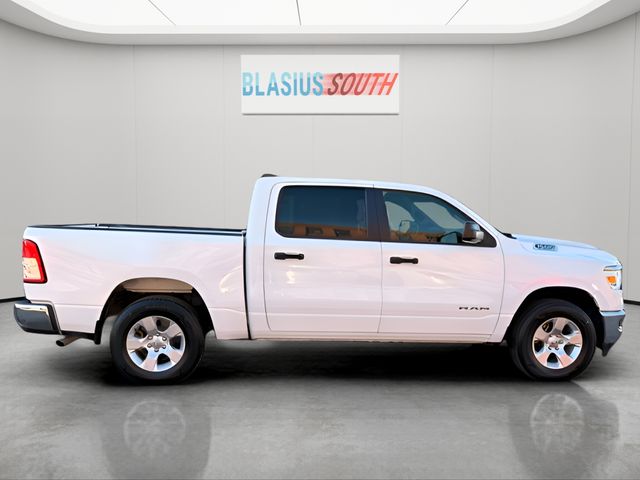 2023 Ram 1500 view 2