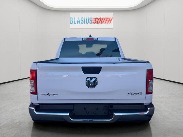 2023 Ram 1500 view 4