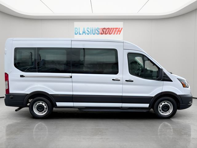 2023 Ford Transit-350 view 2