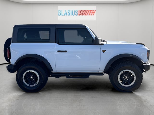 2023 Ford Bronco view 2